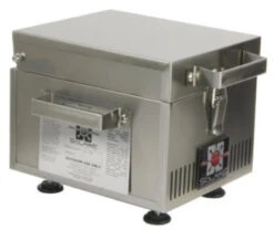 SOL-IR8A Solaire Anywhere Mini Personal Infrared Grill -Backyard BBQ Deals Store Anywhere Personal Grill Back Side View SOL IR8A 27652.1477052387.1500.1500